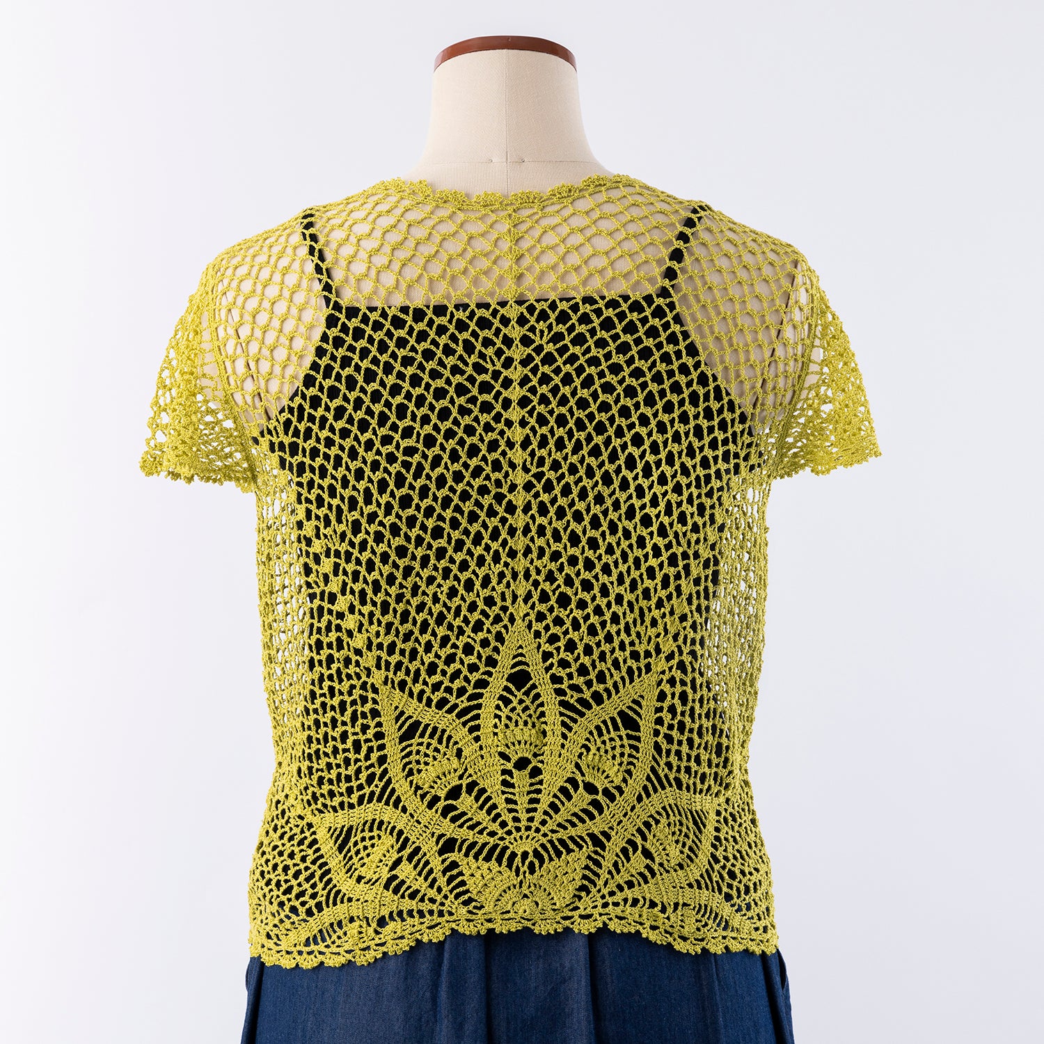 Pineapple and Net Pullover Knitting Pattern